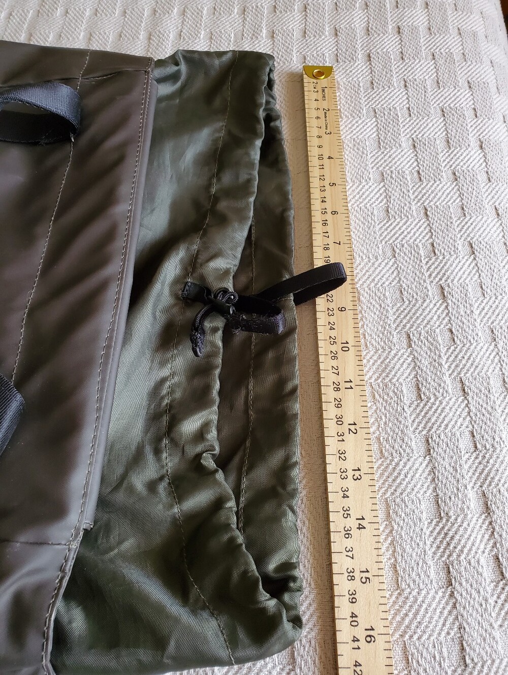 The North Face Commuter Pack Large Laptop Backpack Water Resistant Bike - Picture 11 of 16